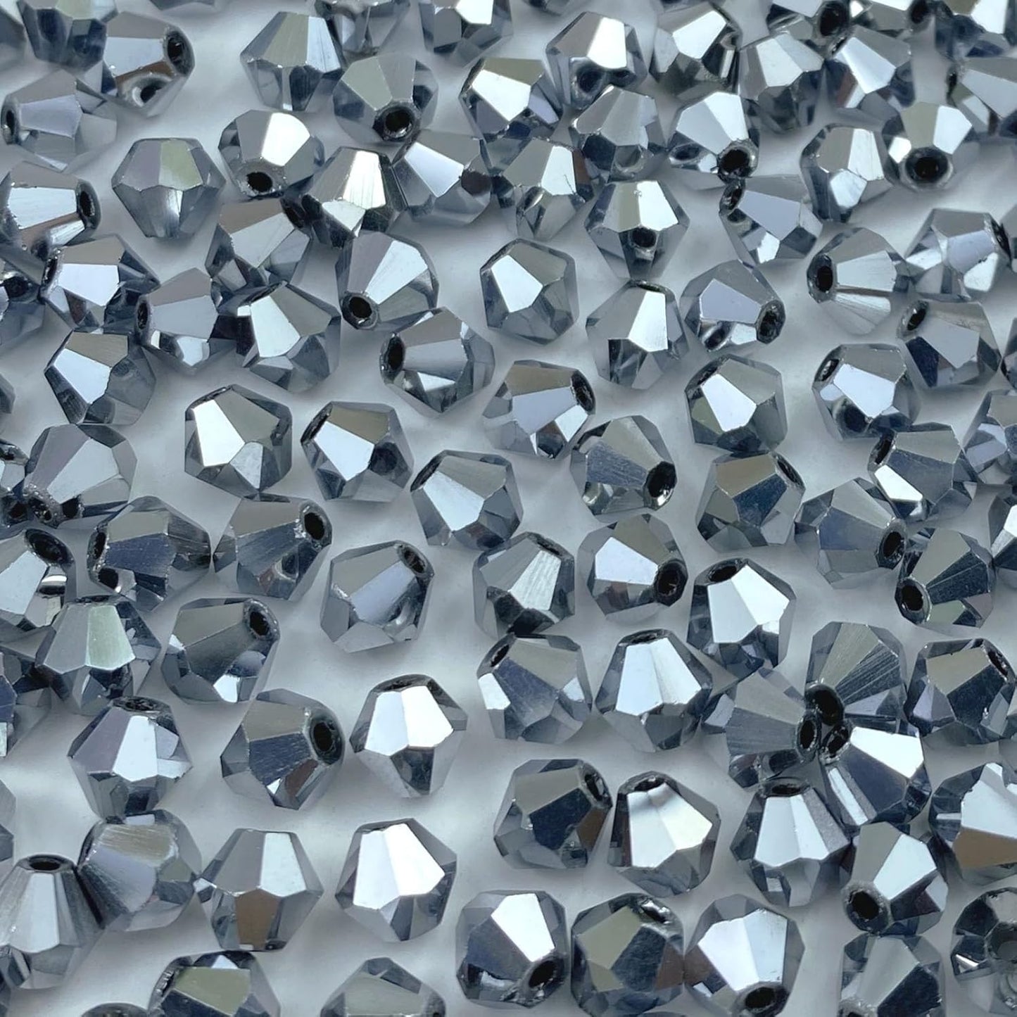 400pcs 4mm Bicone Crystal Glass Beads Loose Spacer Beads Faceted Craft Beads for Jewelry Making DIY Necklace Bracelet Earring Wind Chimes Suncatchers Ornamen(Mine Silver)