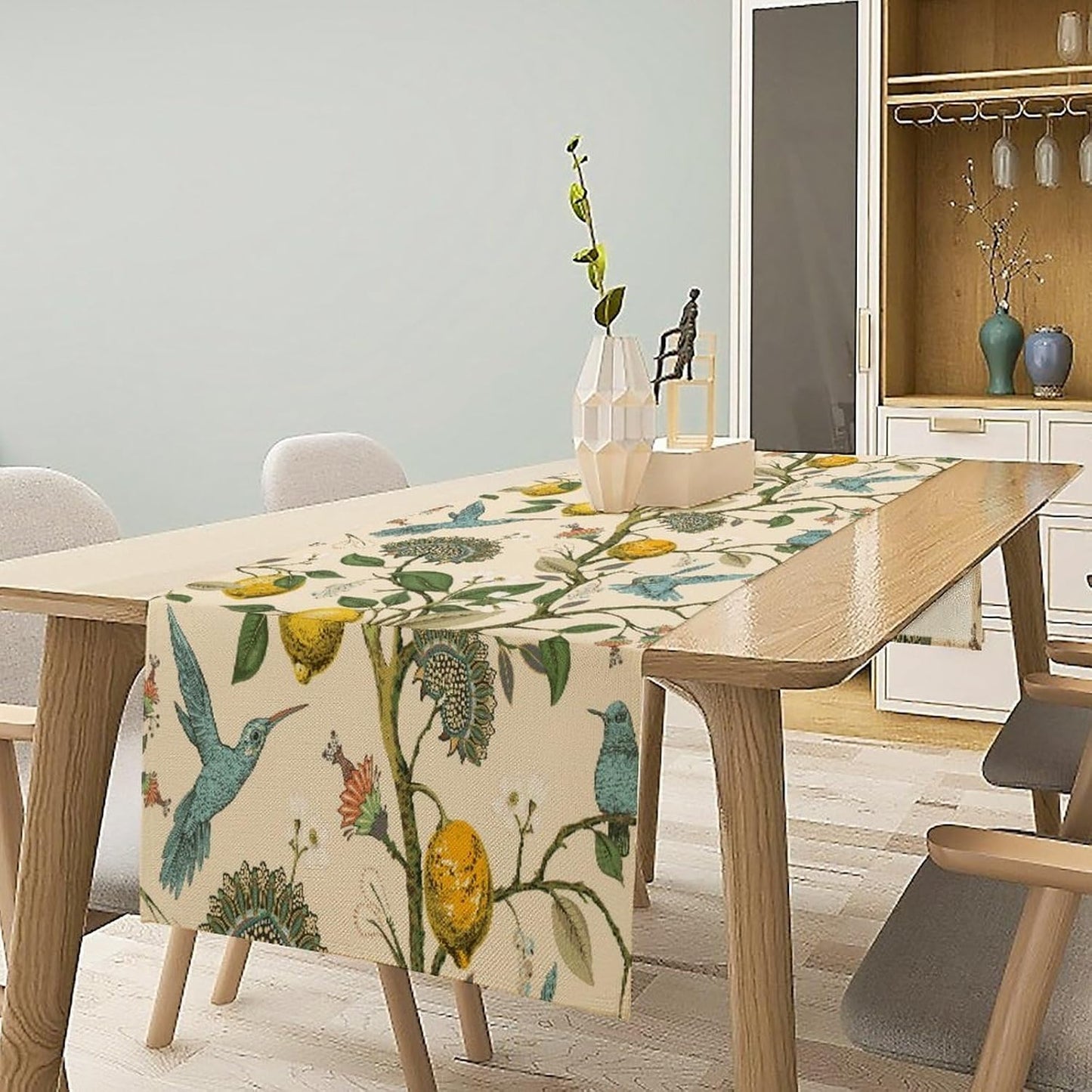 Table Runner with Flowers and Birds, Spring Plant Flowers Table Decoration Linen Table Runner Family Party Party Decorations 13x36 Inches