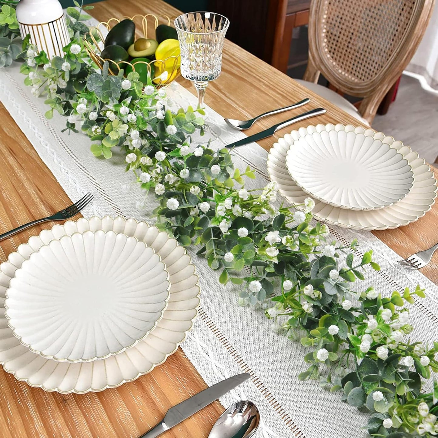 SOMYTING Artificial Eucalyptus Garland 4 Packs 6Ft Faux Eucalyptus Garlands Eucalyptus Leaves Table Greenery Garland Wreath Vines Artificial Vine Plants for Wedding Backdrop Arch Table Party Decor