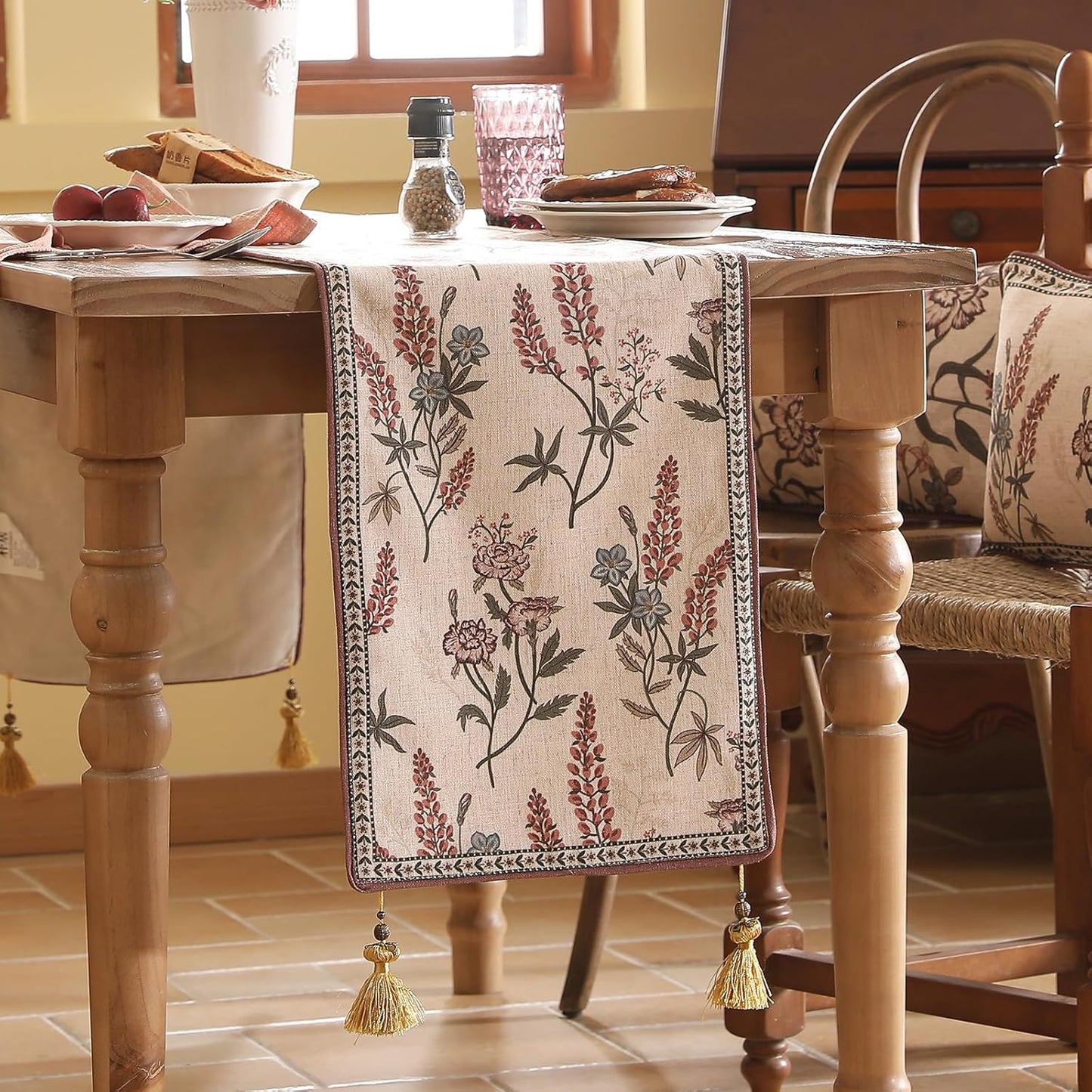 ISAENNE Designer Light Beige Linen Table Runner 102 Inches Long,Vintage Floral Wrinkle Resistant Decor Table Runners for Dining Tables,Christmas,Thanksgiving,Kitchen Tables,12"*102"-Helena A