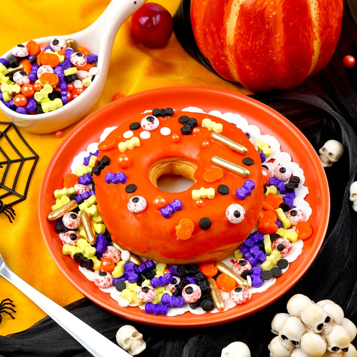 Halloween Sprinkles Mix, Sprinkles for Cake Decorating, Edible Halloween Candy, 180g/ 6.35oz, Cupcake Toppers, Cake Decorations, Ice Cream Toppings, Cookie Decoration(Orange Black Purple)