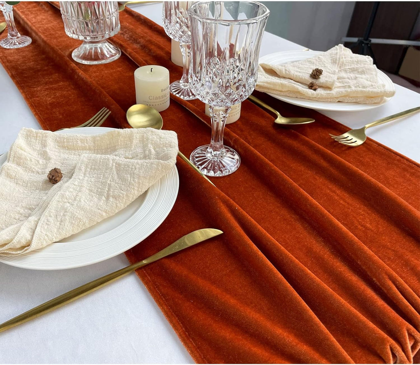 Luxurious Velvet Table Runner, 10ft Wedding Reception Decorations, 20x120inch Soft Velvet Fabric, Table Linen Overlay, Wedding Table Runners (Terracotta, 20X120inch)