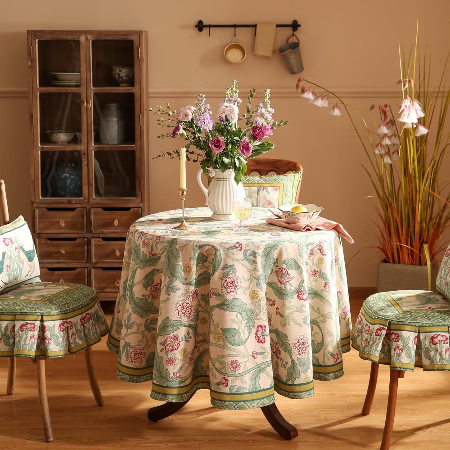 patdrea Designer Vintage Green Round Tablecloth,Linen Leaves Floral Pattern Table Cloth,Decor Table Cover for Kitchen Dining Christmas,Tea Party,Thanksgiving,Tea Party,Diameter 67"-Cecilia a