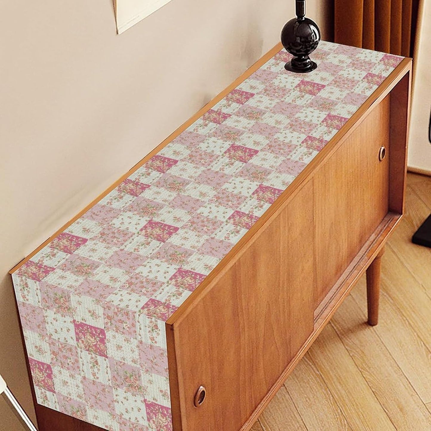 Patchwork Table Runner, Boho Vintage Pink Wildflowers Bohemian Paisley Flower Farmhouse Table Center Decor for Home Kitchen Dining Patio Holiday Party Indoor Outdoor Table Decorations, 13"x72" Inch