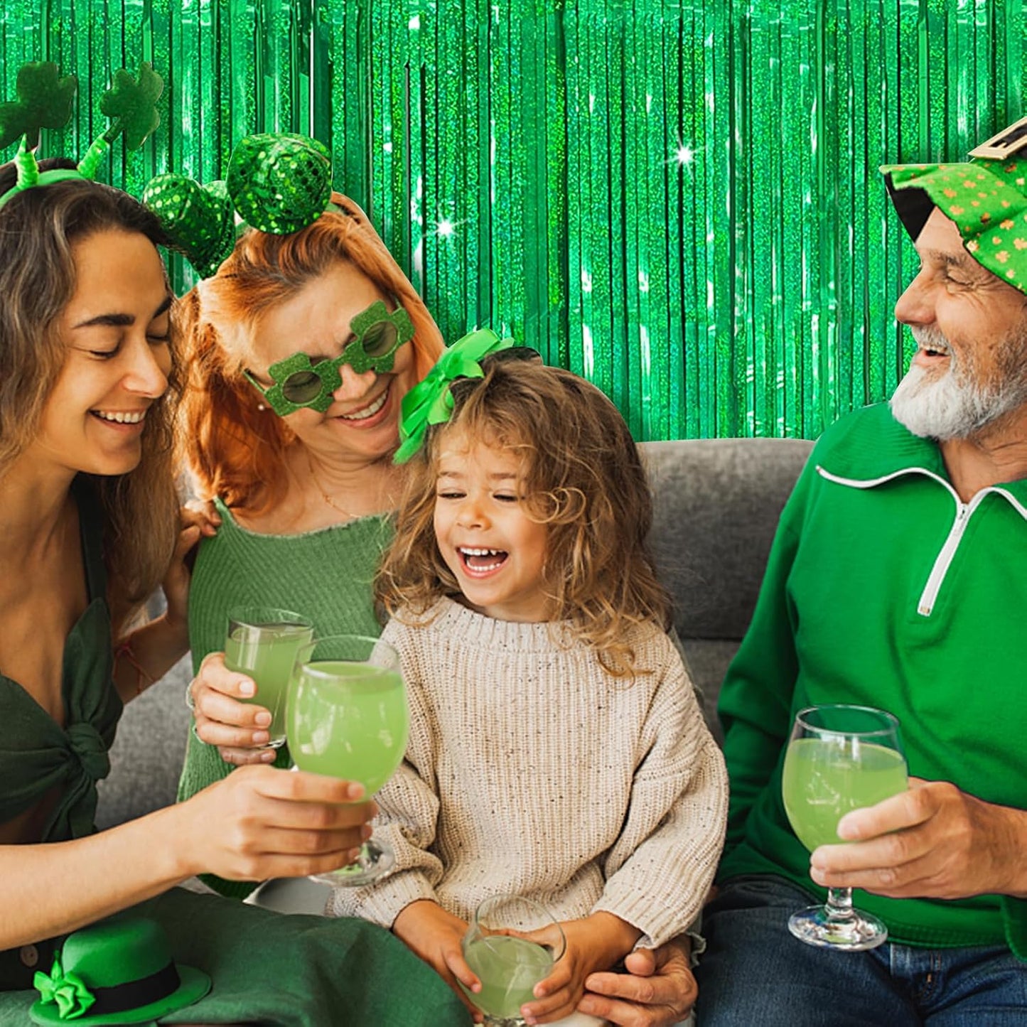 Tinsel Curtain Backdrop Green Birthday Party Decorations 5 Packs Glitter Foil Fringe Curtain Decor Streamers Photo Booth for Christmas Wedding Halloween Graduation