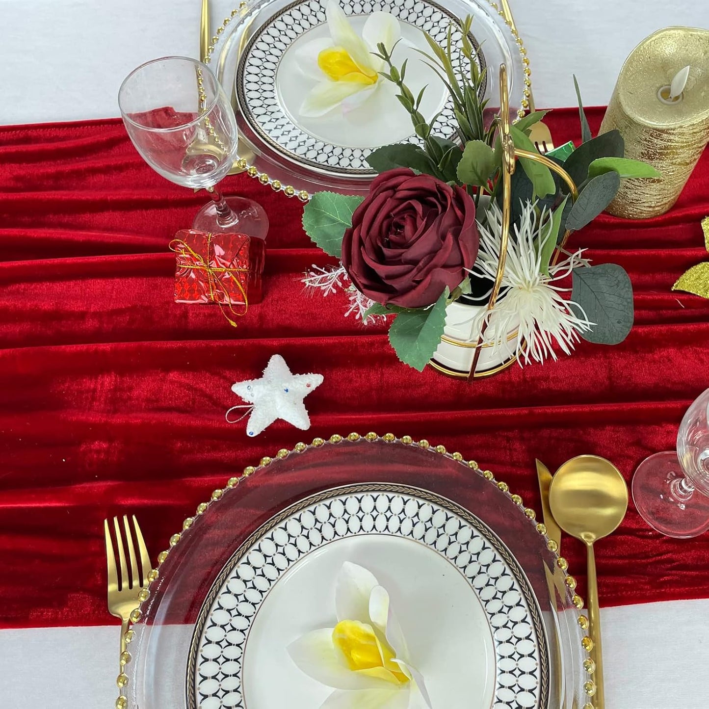 Luxurious Velvet Table Runner, 10ft Wedding Reception Decorations, 20x120inch Soft Velvet Fabric, Table Linen Overlay, Wedding Table Runners (Red, 20X120inch)