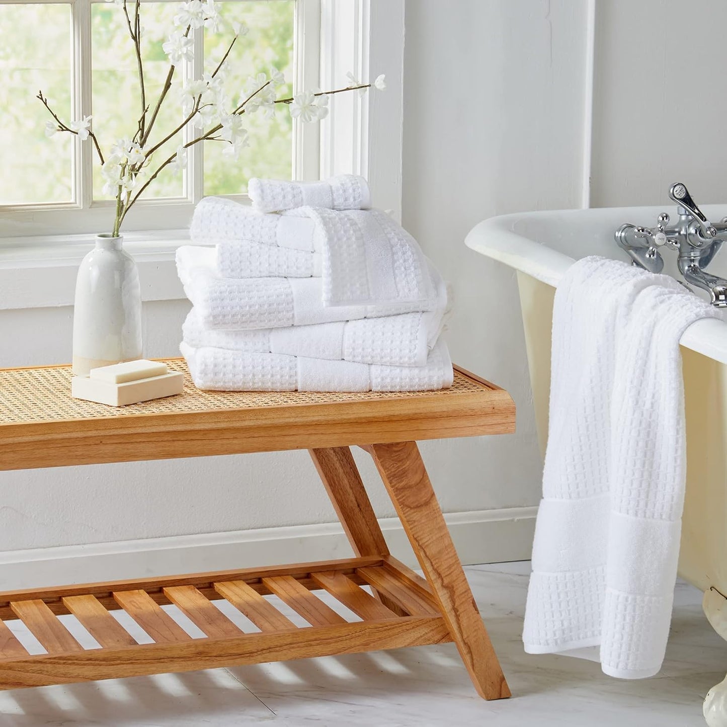 100% Cotton Super Soft Luxury Bath Towel Set | Quick-Dry and Highly Absorbent | Waffle Textured | 550 GSM | Includes 4 Bath Towels | Harper Collection (White)