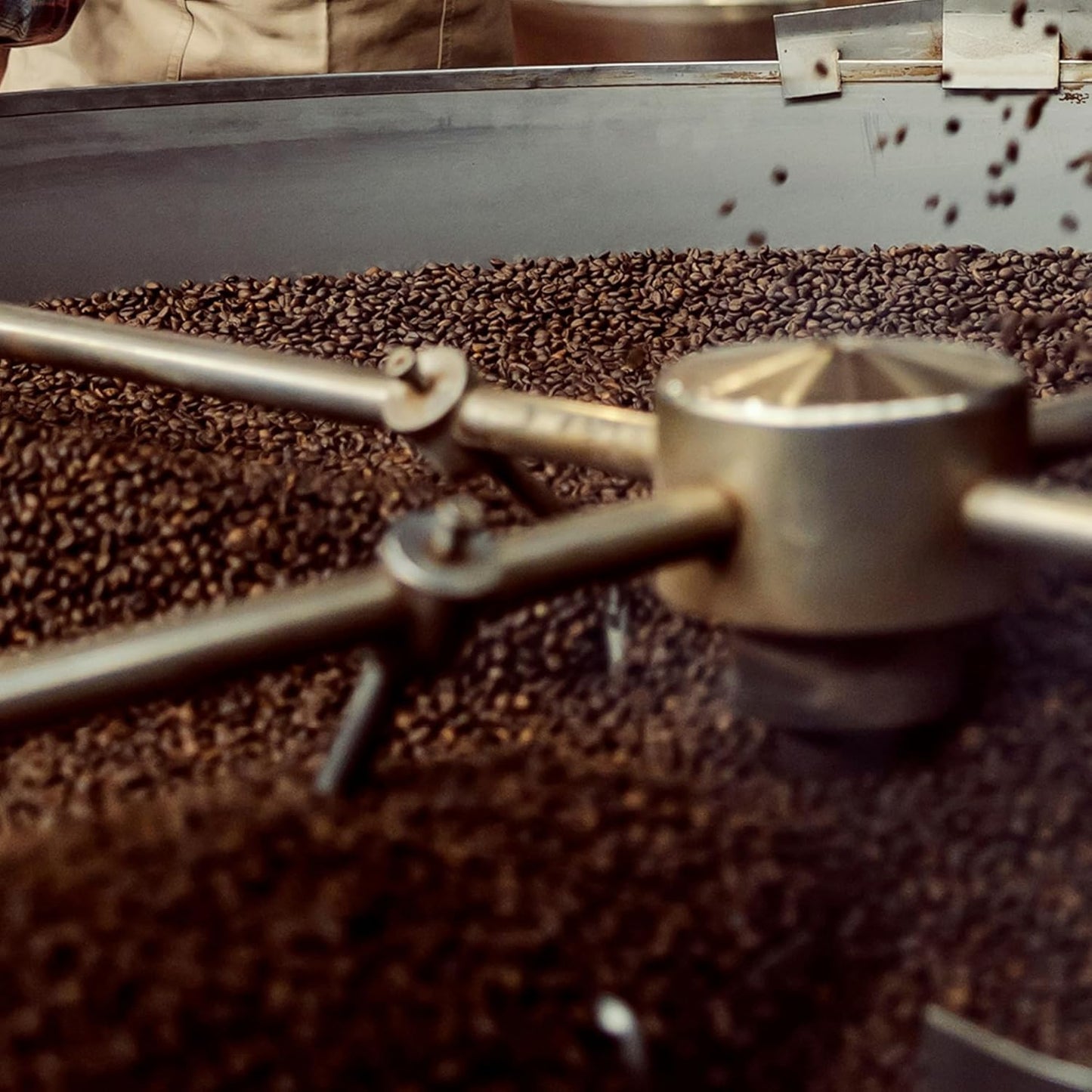 Coffee Bean Direct Dark Sulawesi Kalossi, Whole Bean Coffee, Arabica Coffee, Dark Roast, 2.5 Pound Bag (Pack of 1)