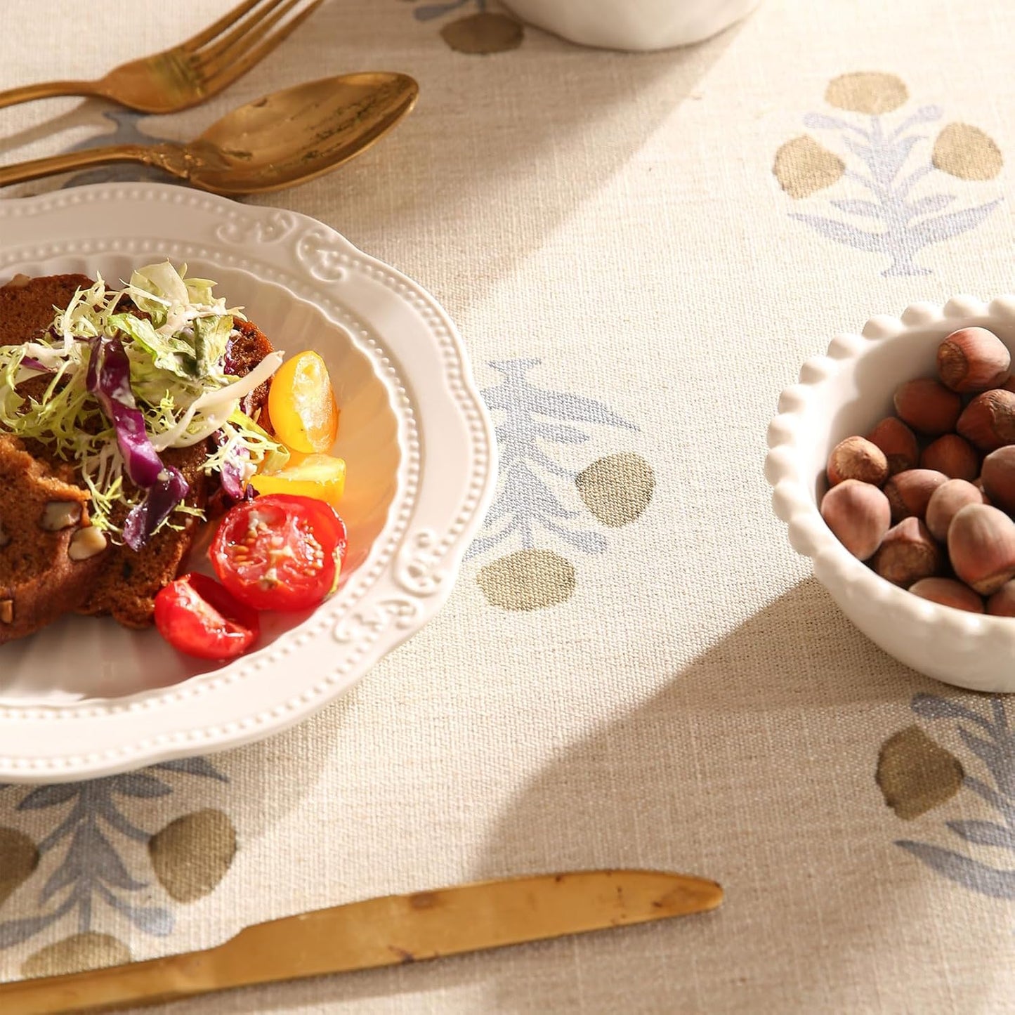 patdrea Designer Beige Round Tablecloth,Vintage Linen Yellow Floral Pattern Table Cloth,Decoration Table Cover for Kitchen Dining Christmas,Tea Party,Thanksgiving,Diameter 67"-Istana a