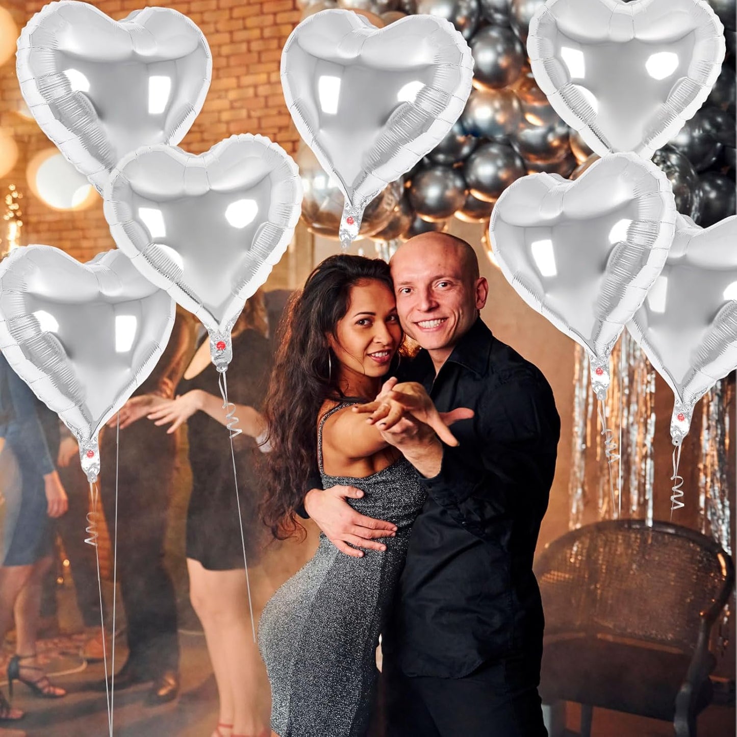 24 Pcs Silver Heart Balloons,18 inch Heart Shape Foil Balloons Love Balloons Valentine Balloons for Birthday Party Wedding Engagement Party Baby Shower Valentine Day Decorations (Silver)