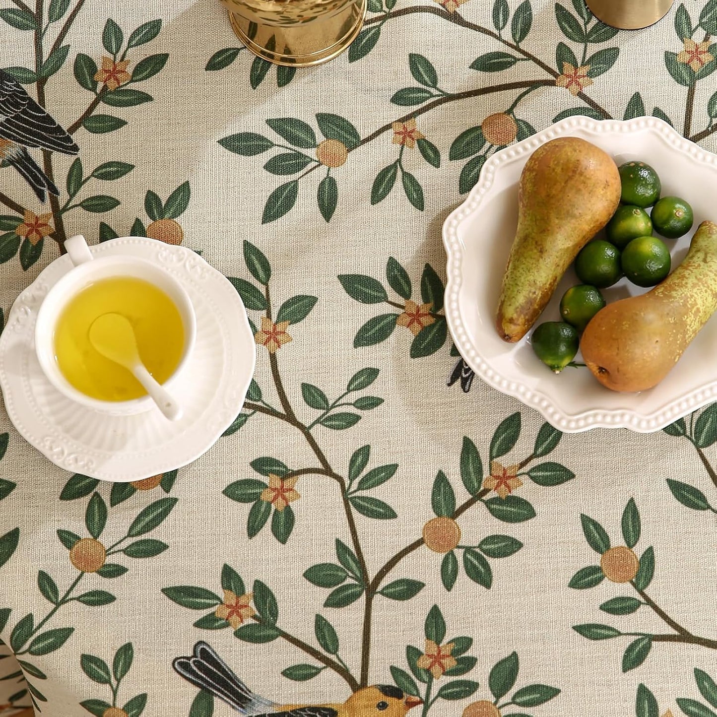 patdrea Designer Vintage Linen Round Table Cloth,Durable Breathable Cover Fall Dacorative Tablecloth,Decor Table Cover for Kitchen Dining,Holiday Christmas,Thanksgiving,Diameter 67"-Warbler