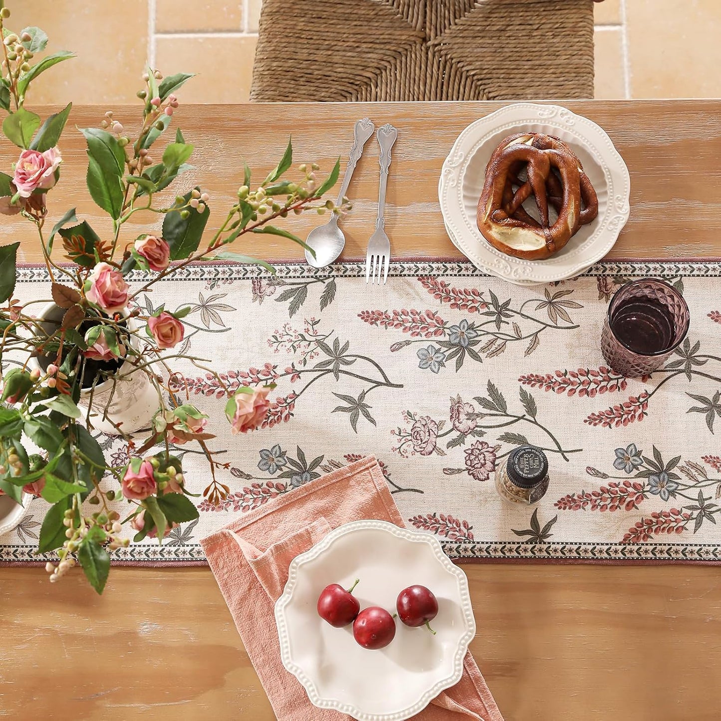 ISAENNE Designer Light Beige Linen Extra Long Table Runner 118 Inches,Vintage Floral Wrinkle Resistant Table Runners for Dining Tables,Christmas,Thanksgiving,Kitchen Tables,12"*118"-Helena A