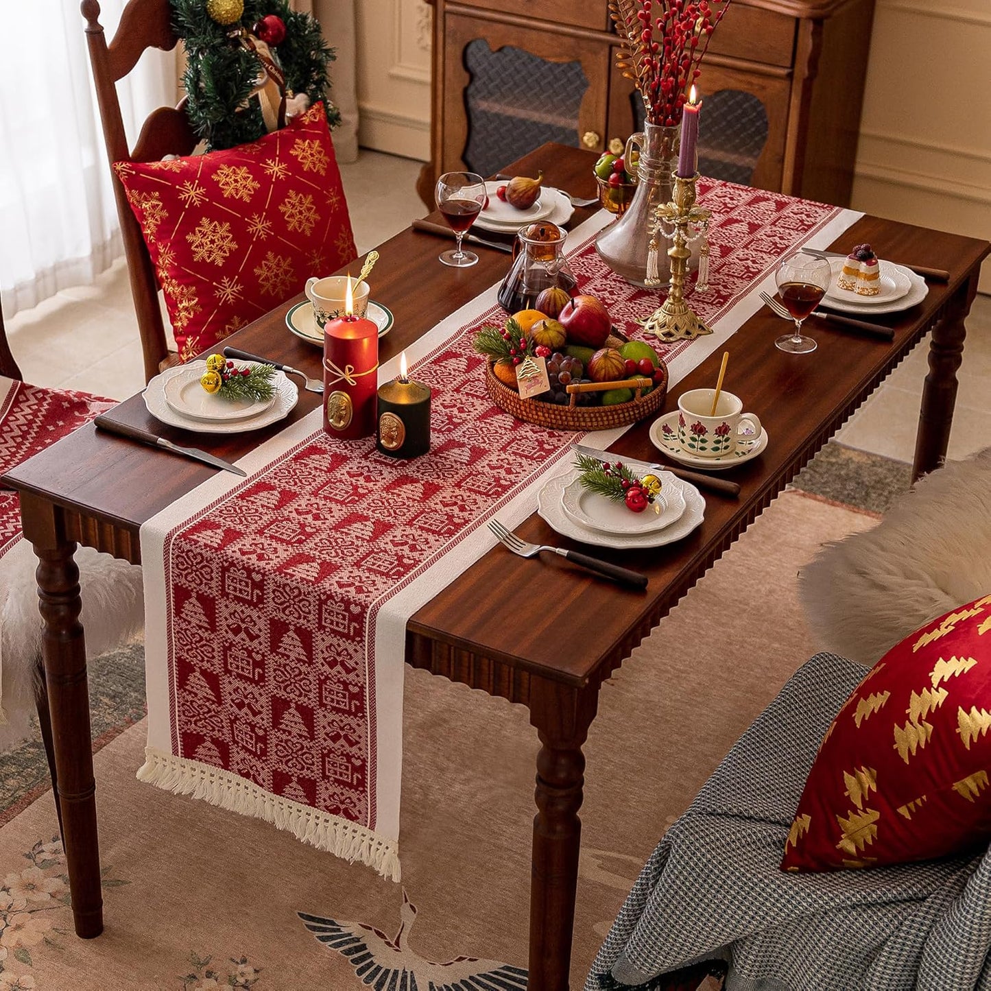 Table Runners 72 Inches,Christmas Tree Table Runner with Tassel Fringe,Gift Table Runner for Party，Coffee Table, Festival