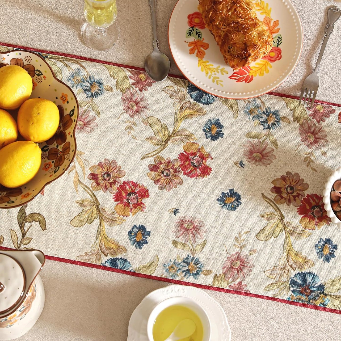 patdrea Designer Farmhouse Linen Thick Table Runner, Rustic Cottage Beige with Floral Pattern Fabric Table Mat, Decoration for Kitchen Dining Coffee Table Banquet Christmas , 12"*71"
