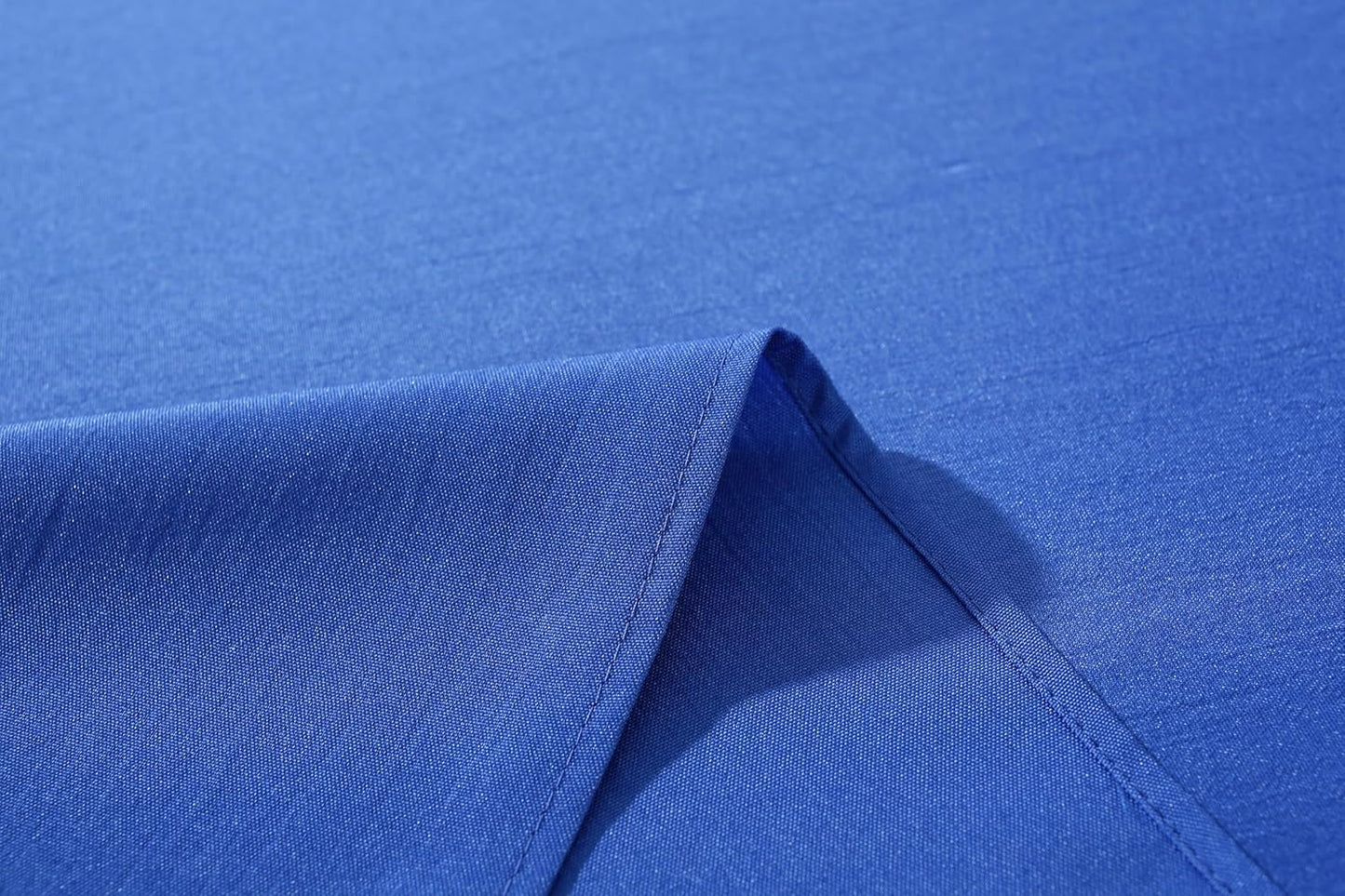 Craft And Party Rectangle Tablecloth, 70 x 108 Inch Royal Blue Tablecloth, Polyester Fabric Washable Table Cloth for Home, Party, Wedding or Restaurant Use.