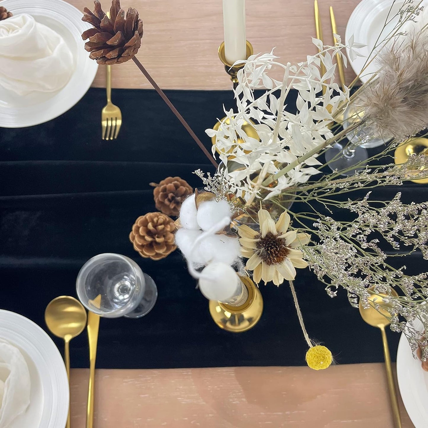 Velvet Table Runner, 10ft Luxurious Wedding Reception Decorations Soft Velvet Fabric Table Linen Overlay for Party (20 x 120 inch, Black)