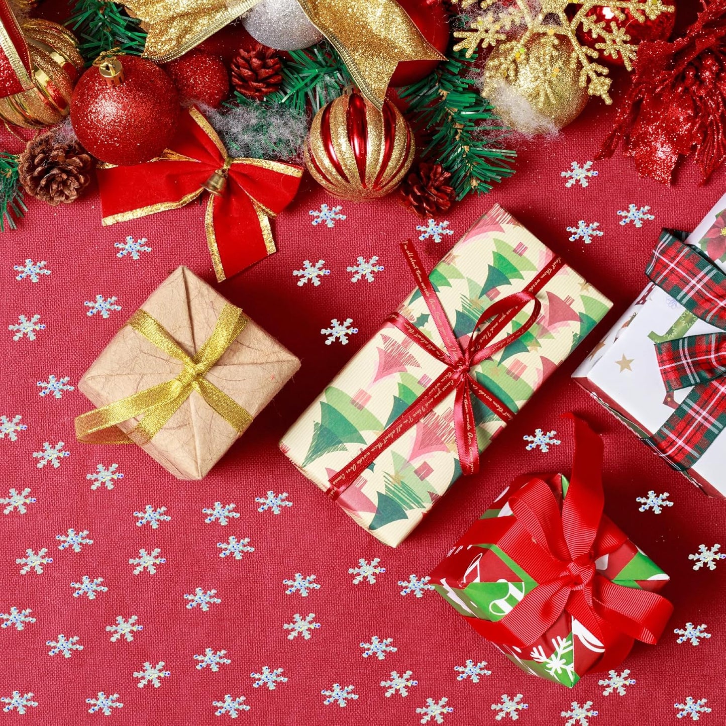 Confetti Snowflake Sequins Table Confetti Metallic Foil Sprinkles or DIY for Wedding Engagemetn Christamas New Year Theme Party Celebrations Favor(Snowflake Silver)