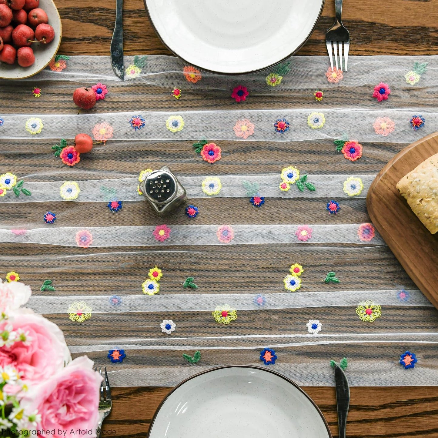 Artoid Mode 3PCS Embroidery Daisy Gauze Table Runner 120 Inch 10FT, Seasonal Sheer Kitchen Dining Holiday Wedding Birthday Table Decor for Home Party