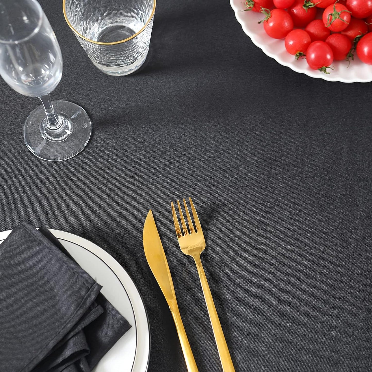 Rectangle Tablecloth 60x84 inch Washable Polyester Fabric Table Cloth for Wedding Party Dining Banquet Decoration（60x84, Black）